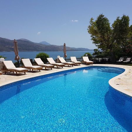 Lazaratos Hotel Kouvalata Bagian luar foto