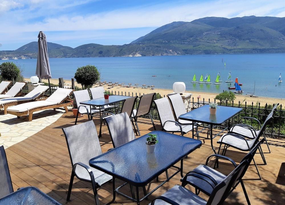 Lazaratos Hotel Kouvalata Bagian luar foto