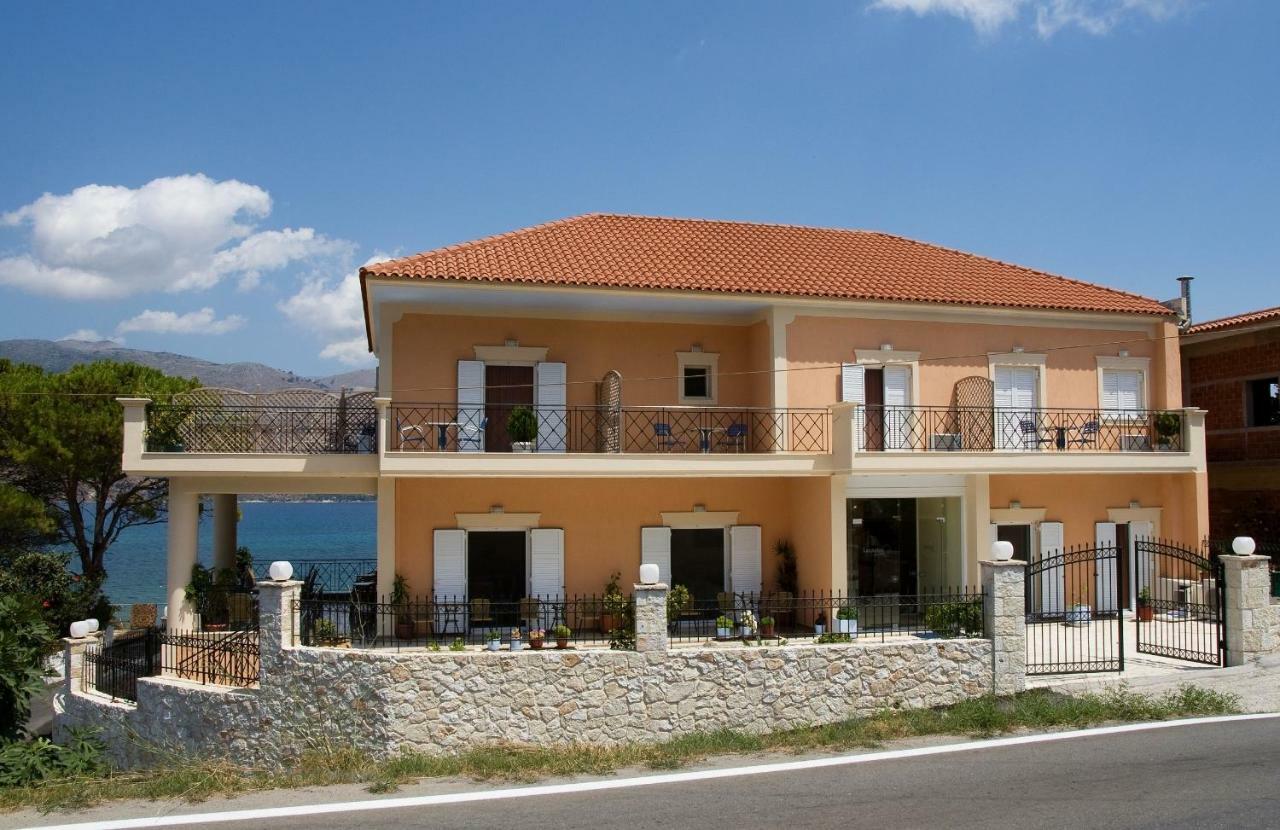 Lazaratos Hotel Kouvalata Bagian luar foto