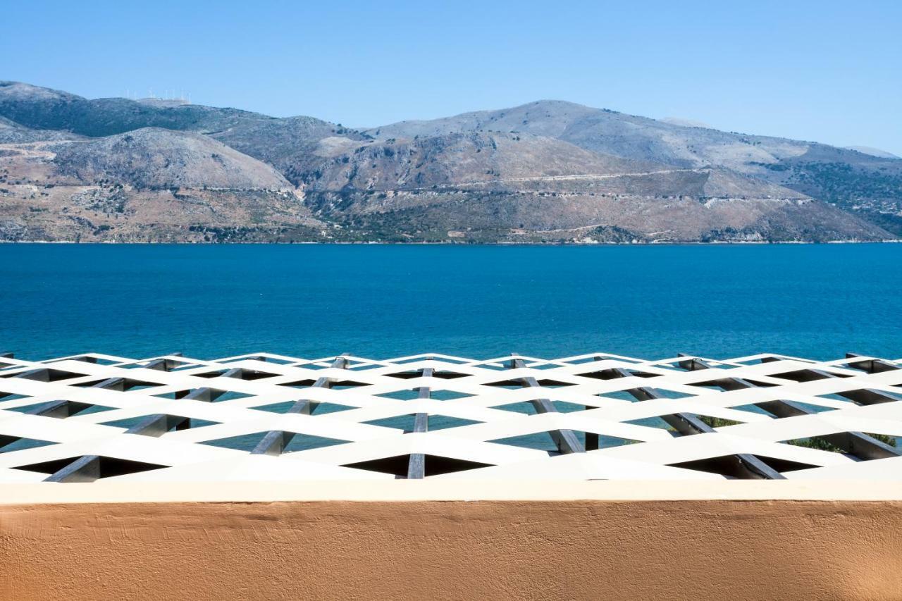 Lazaratos Hotel Kouvalata Bagian luar foto